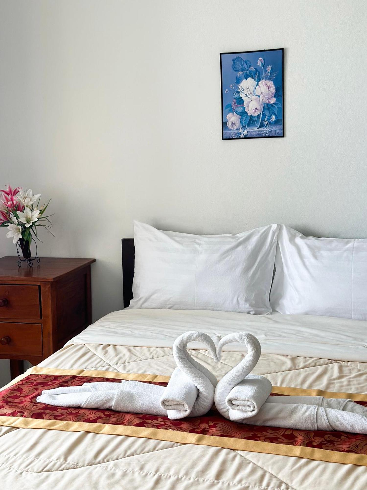 רנונג Rueangrat Hotel מראה חיצוני תמונה